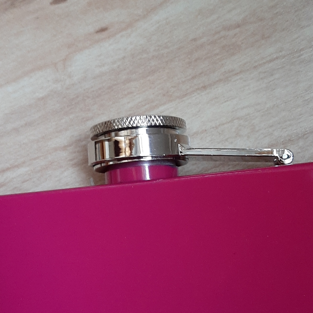 NWOT Cute flask for women - Picture 4 of 8